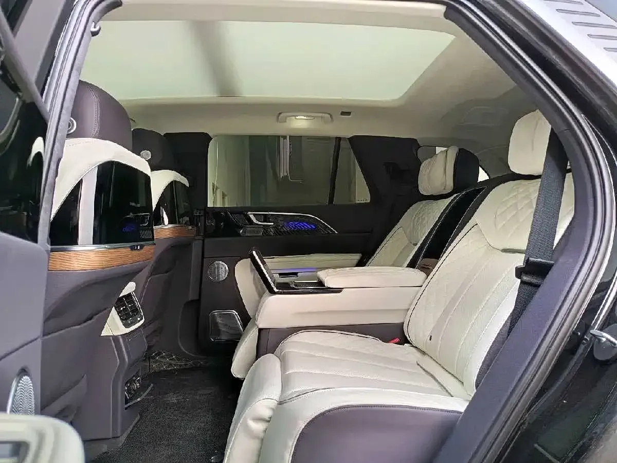 2022 HongQi E-HS9 BEV 120KWH,autocango,china used car exporter,china ev exporter,chinese used car exporter,chinese used ev exporter