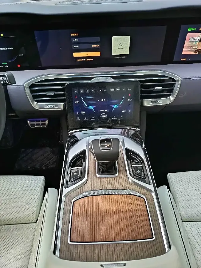 2022 HongQi E-HS9 BEV 120KWH,autocango,china used car exporter,china ev exporter,chinese used car exporter,chinese used ev exporter