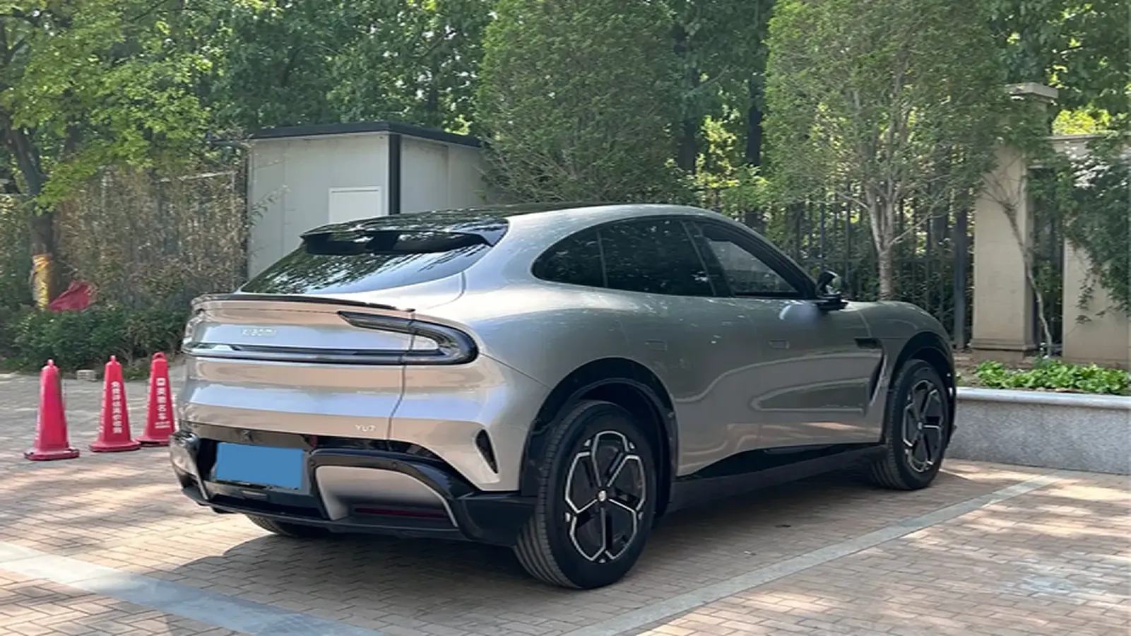 2025 MI YU7 BEV 96.3KWH,autocango,china used car exporter,china ev exporter,chinese used car exporter,chinese used ev exporter