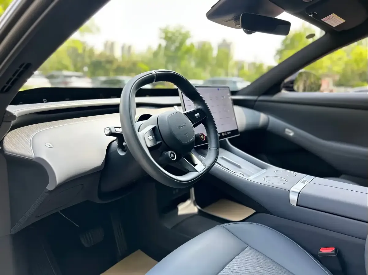 2025 MI YU7 BEV 96.3KWH,autocango,china used car exporter,china ev exporter,chinese used car exporter,chinese used ev exporter