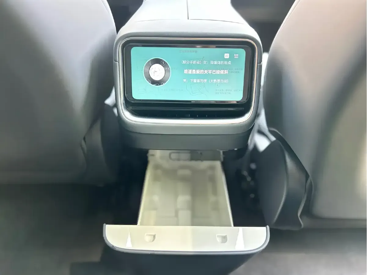 2025 MI YU7 BEV 96.3KWH,autocango,china used car exporter,china ev exporter,chinese used car exporter,chinese used ev exporter