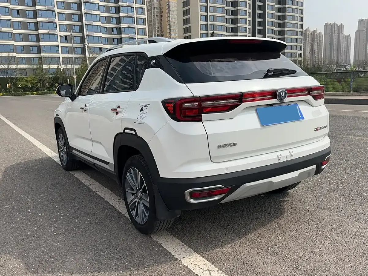 2019 ChangAn CS35 Plus 1.6L 128HP L4 6AT,autocango,china used car exporter,china ev exporter,chinese used car exporter,chinese used ev exporter
