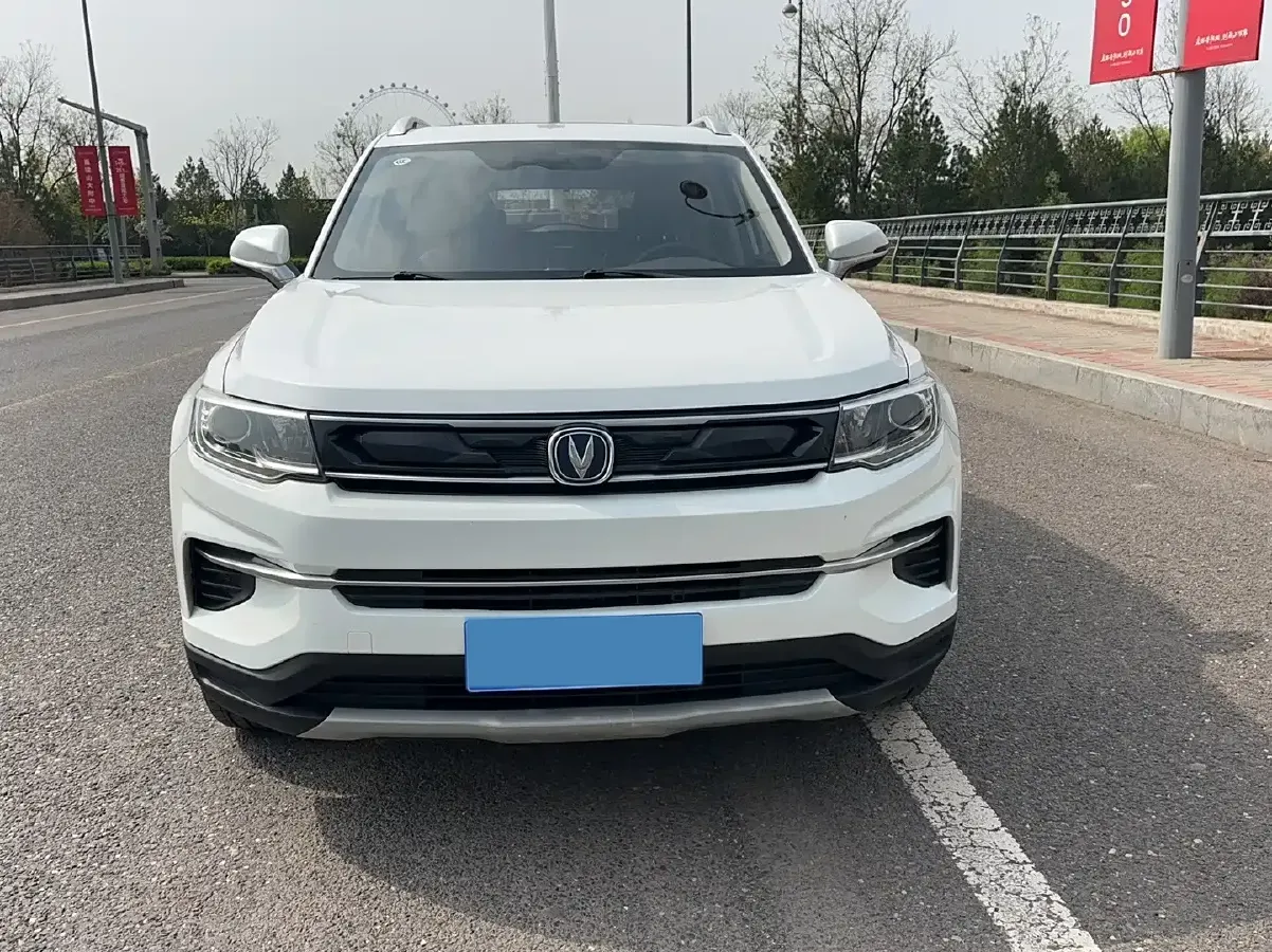 2019 ChangAn CS35 Plus 1.6L 128HP L4 6AT,autocango,china used car exporter,china ev exporter,chinese used car exporter,chinese used ev exporter