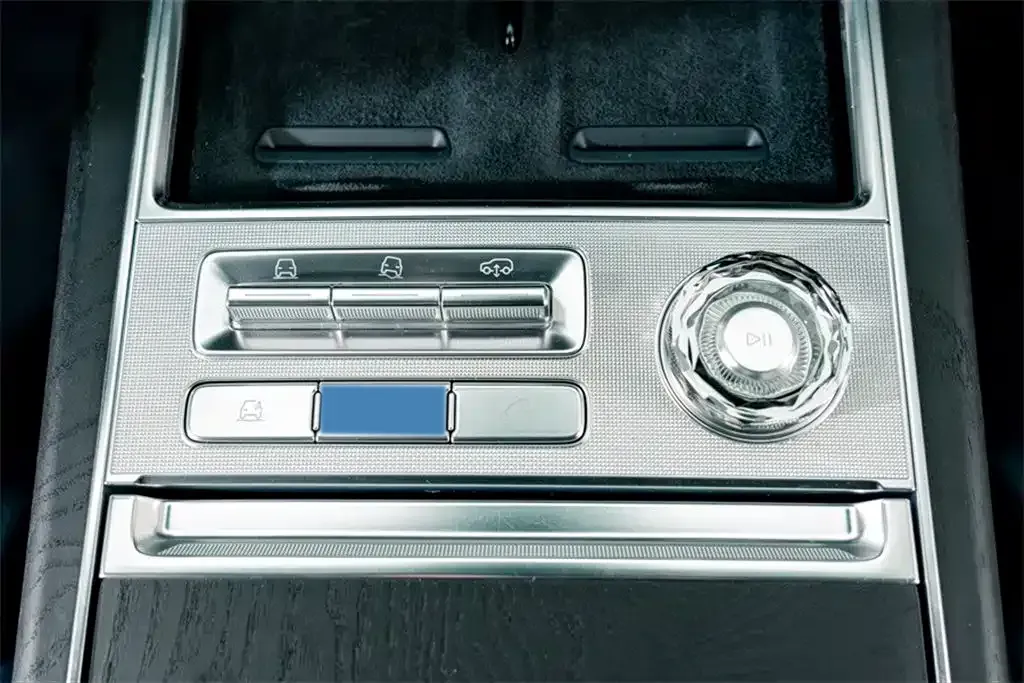 2025 Zeekr 9X 2.0T 279HP L4 1DHT PHEV,autocango,china used car exporter,china ev exporter,chinese used car exporter,chinese used ev exporter