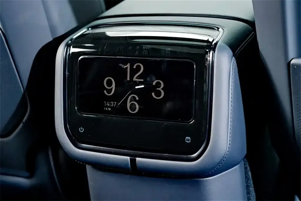 2025 Zeekr 9X 2.0T 279HP L4 1DHT PHEV,autocango,china used car exporter,china ev exporter,chinese used car exporter,chinese used ev exporter