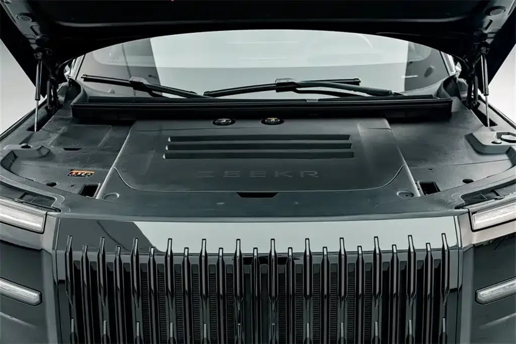 2025 Zeekr 9X 2.0T 279HP L4 1DHT PHEV,autocango,china used car exporter,china ev exporter,chinese used car exporter,chinese used ev exporter