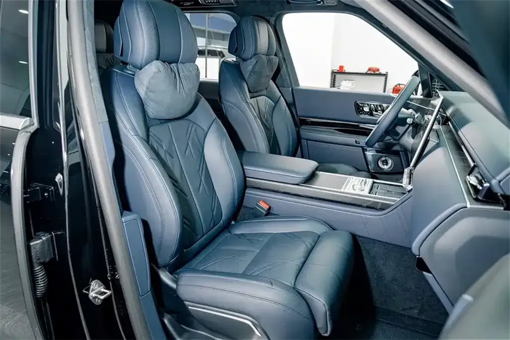 2025 Zeekr 9X 2.0T 279HP L4 1DHT PHEV,autocango,china used car exporter,china ev exporter,chinese used car exporter,chinese used ev exporter