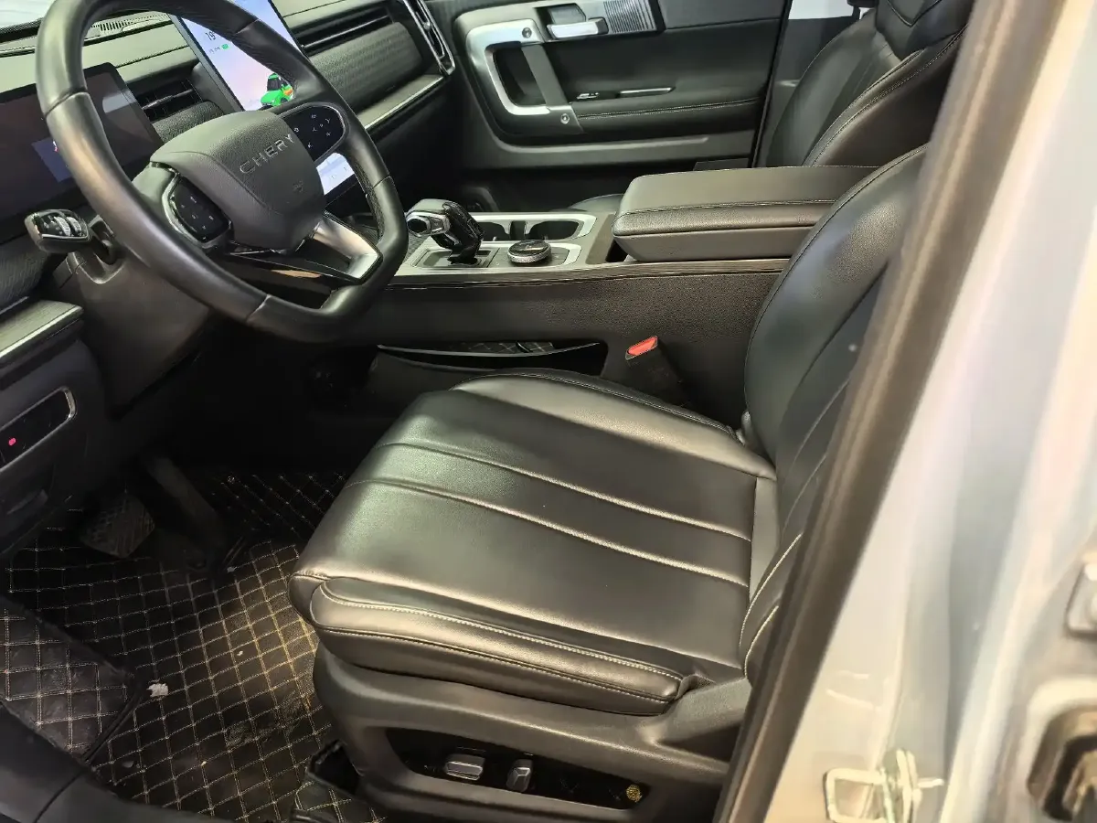 2024 Chery Exploration 06 1.6T 197HP L4 7DCT,autocango,china used car exporter,china ev exporter,chinese used car exporter,chinese used ev exporter