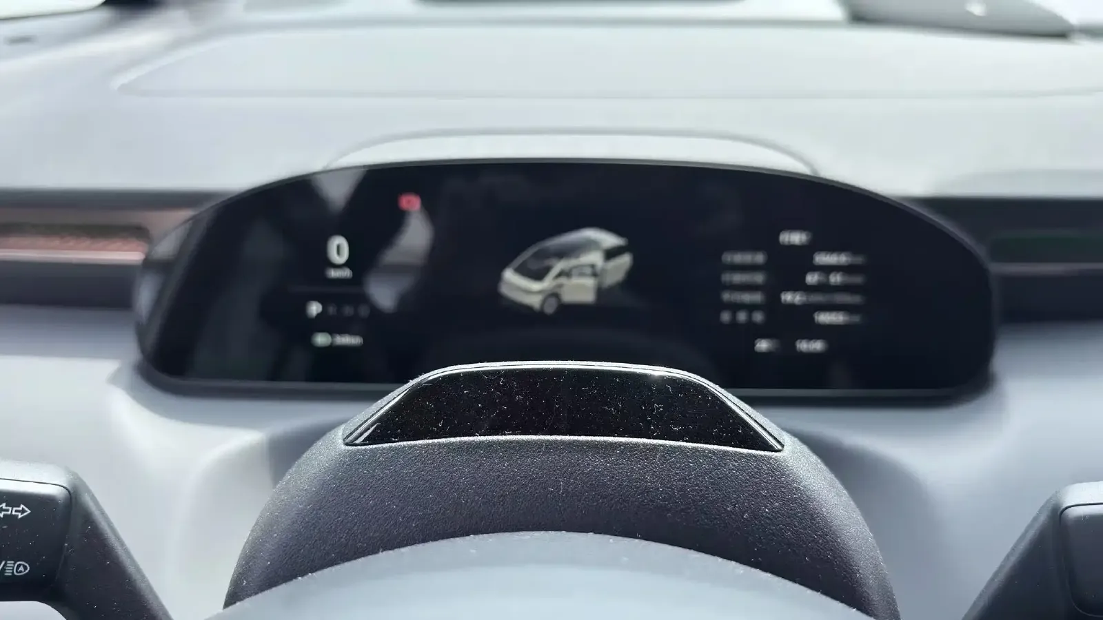 2025 Zeekr MIX BEV 102KWH,autocango,china used car exporter,china ev exporter,chinese used car exporter,chinese used ev exporter