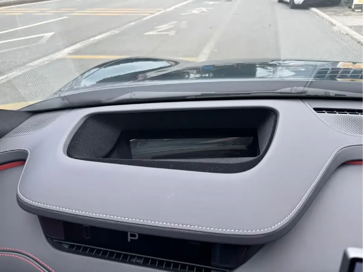 2024 MI SU7 BEV 101KWH,autocango,china used car exporter,china ev exporter,chinese used car exporter,chinese used ev exporter
