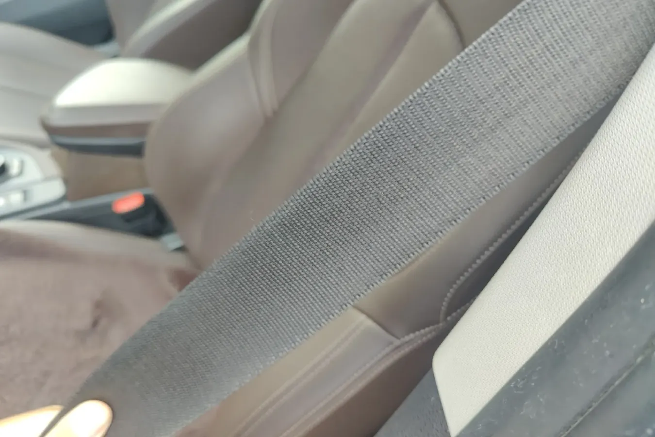 2020 BMW X1 1.5T 140HP L3 7DCT,autocango,china used car exporter,china ev exporter,chinese used car exporter,chinese used ev exporter