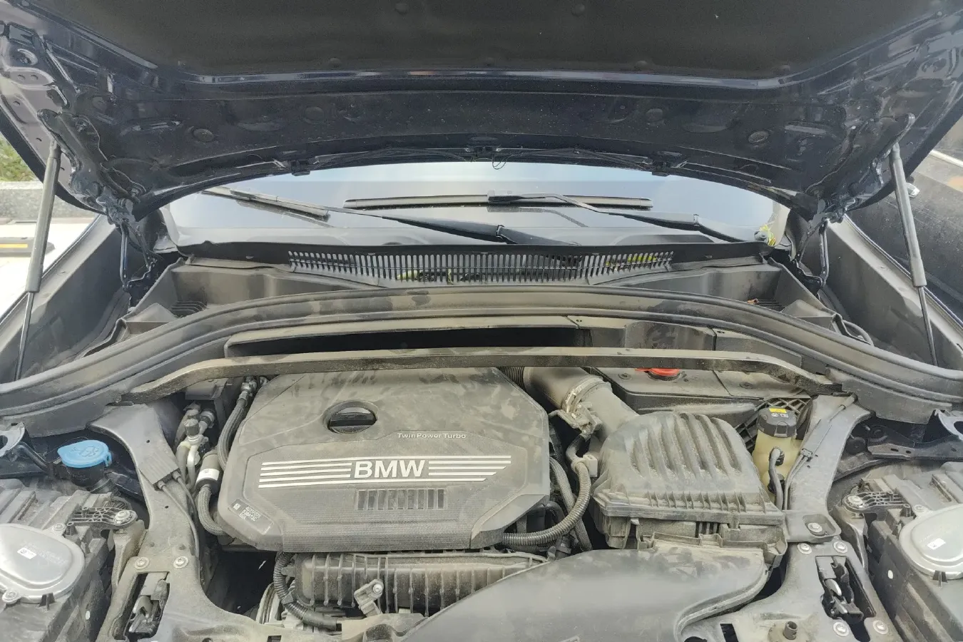 2020 BMW X1 1.5T 140HP L3 7DCT,autocango,china used car exporter,china ev exporter,chinese used car exporter,chinese used ev exporter