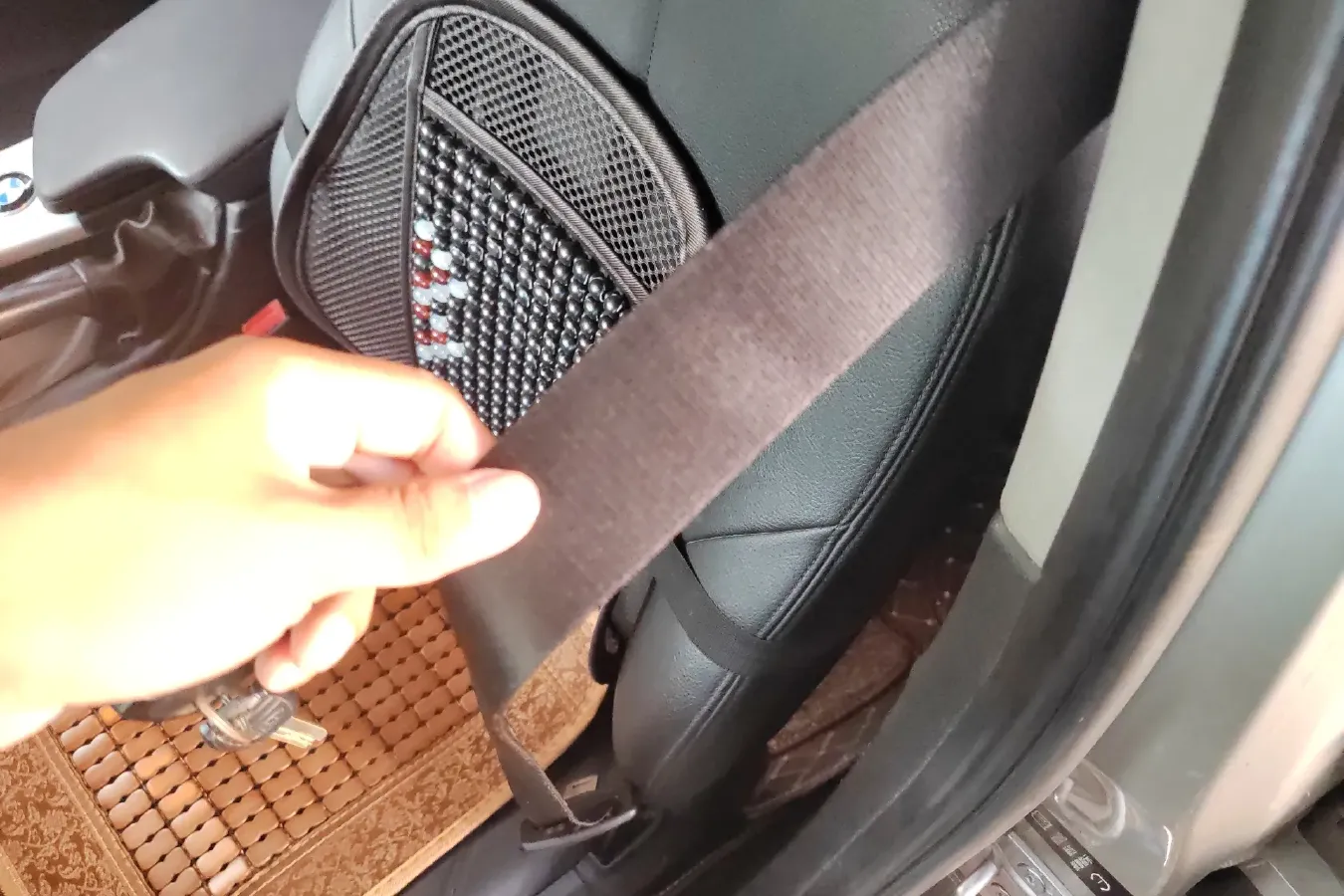 2013 BMW 3 Series 2.0T 184HP L4 8AT,autocango,china used car exporter,china ev exporter,chinese used car exporter,chinese used ev exporter