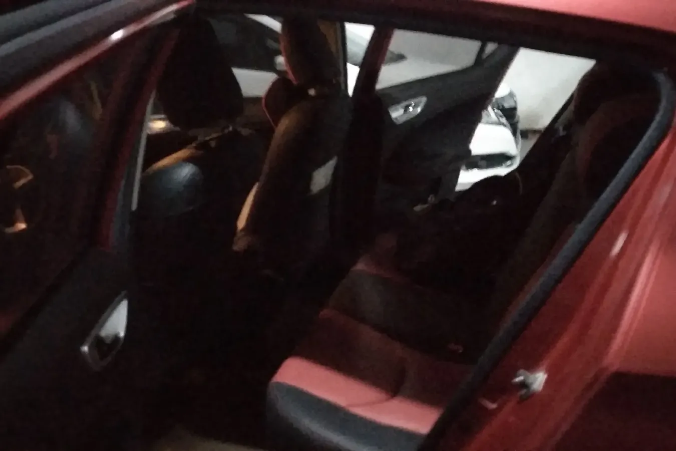 2015 FAW Jumpal D60 1.5L 102HP L4 5MT,autocango,china used car exporter,china ev exporter,chinese used car exporter,chinese used ev exporter