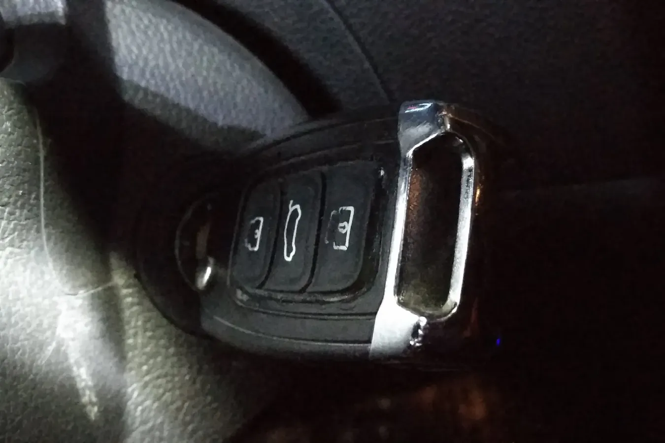 2015 FAW Jumpal D60 1.5L 102HP L4 5MT,autocango,china used car exporter,china ev exporter,chinese used car exporter,chinese used ev exporter