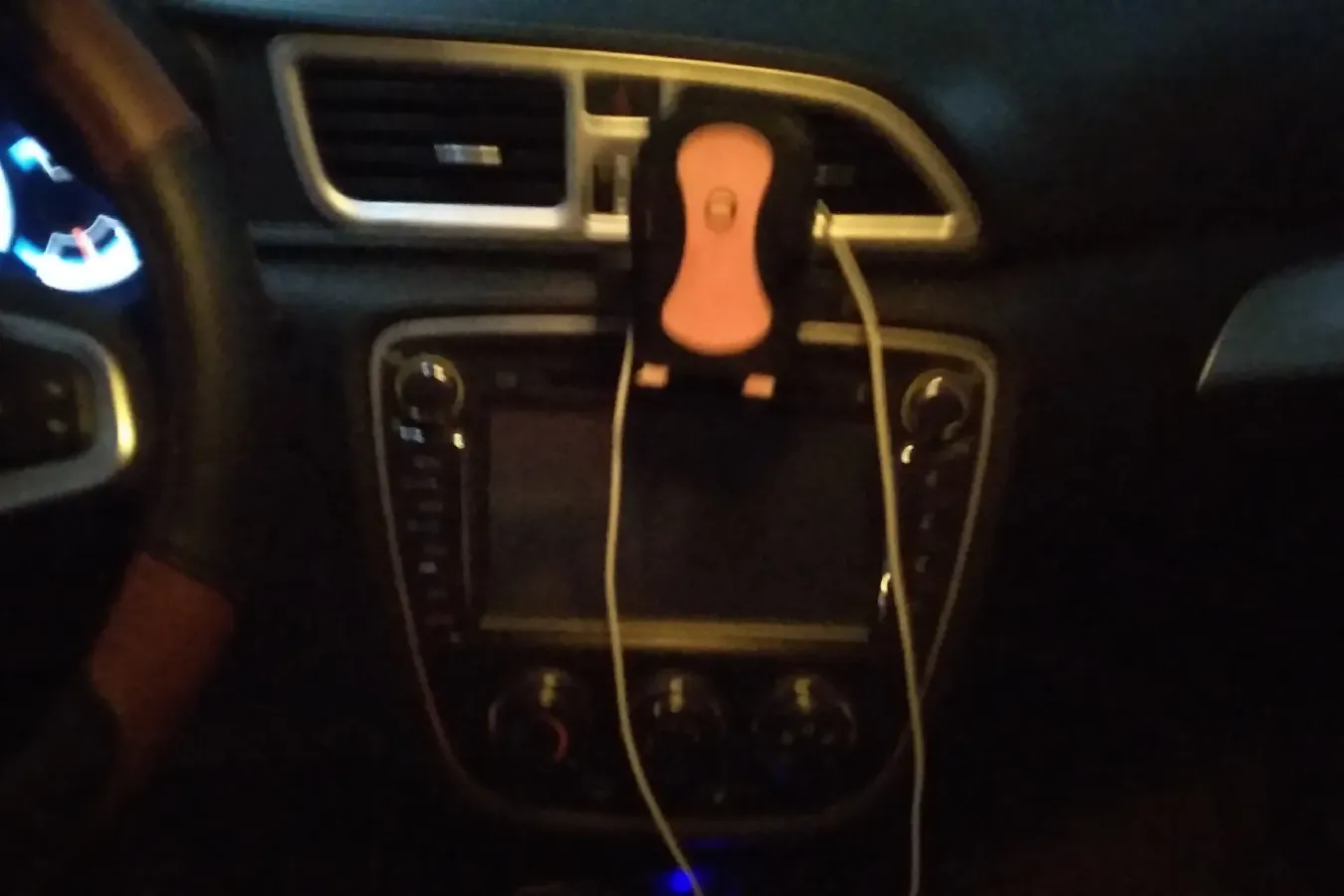 2015 FAW Jumpal D60 1.5L 102HP L4 5MT,autocango,china used car exporter,china ev exporter,chinese used car exporter,chinese used ev exporter