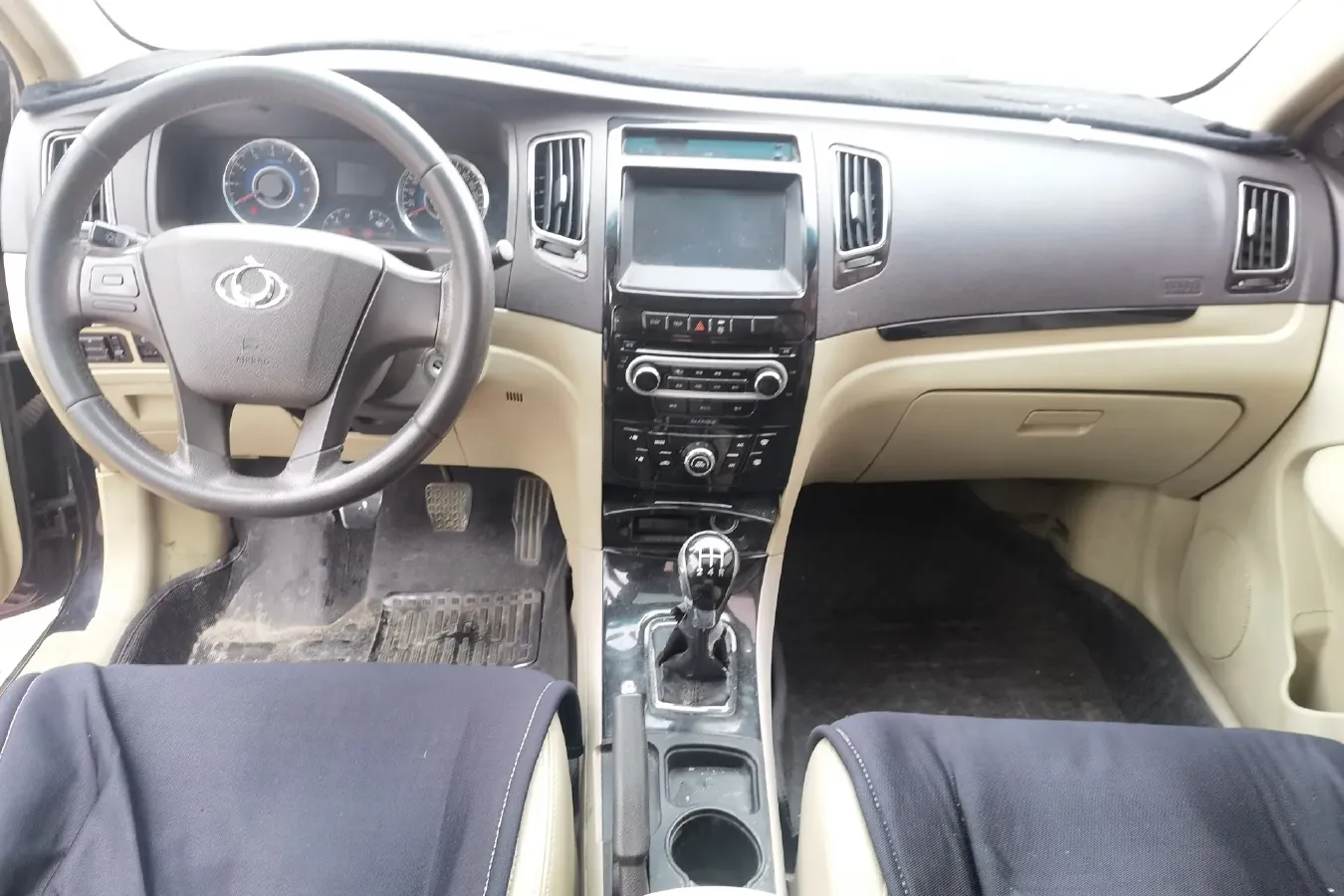 2013 Geely GC7 1.5L 109HP L4 5MT,autocango,china used car exporter,china ev exporter,chinese used car exporter,chinese used ev exporter