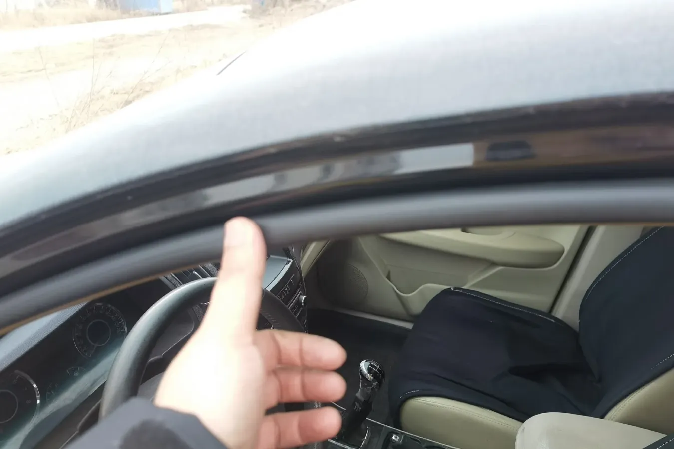 2013 Geely GC7 1.5L 109HP L4 5MT,autocango,china used car exporter,china ev exporter,chinese used car exporter,chinese used ev exporter