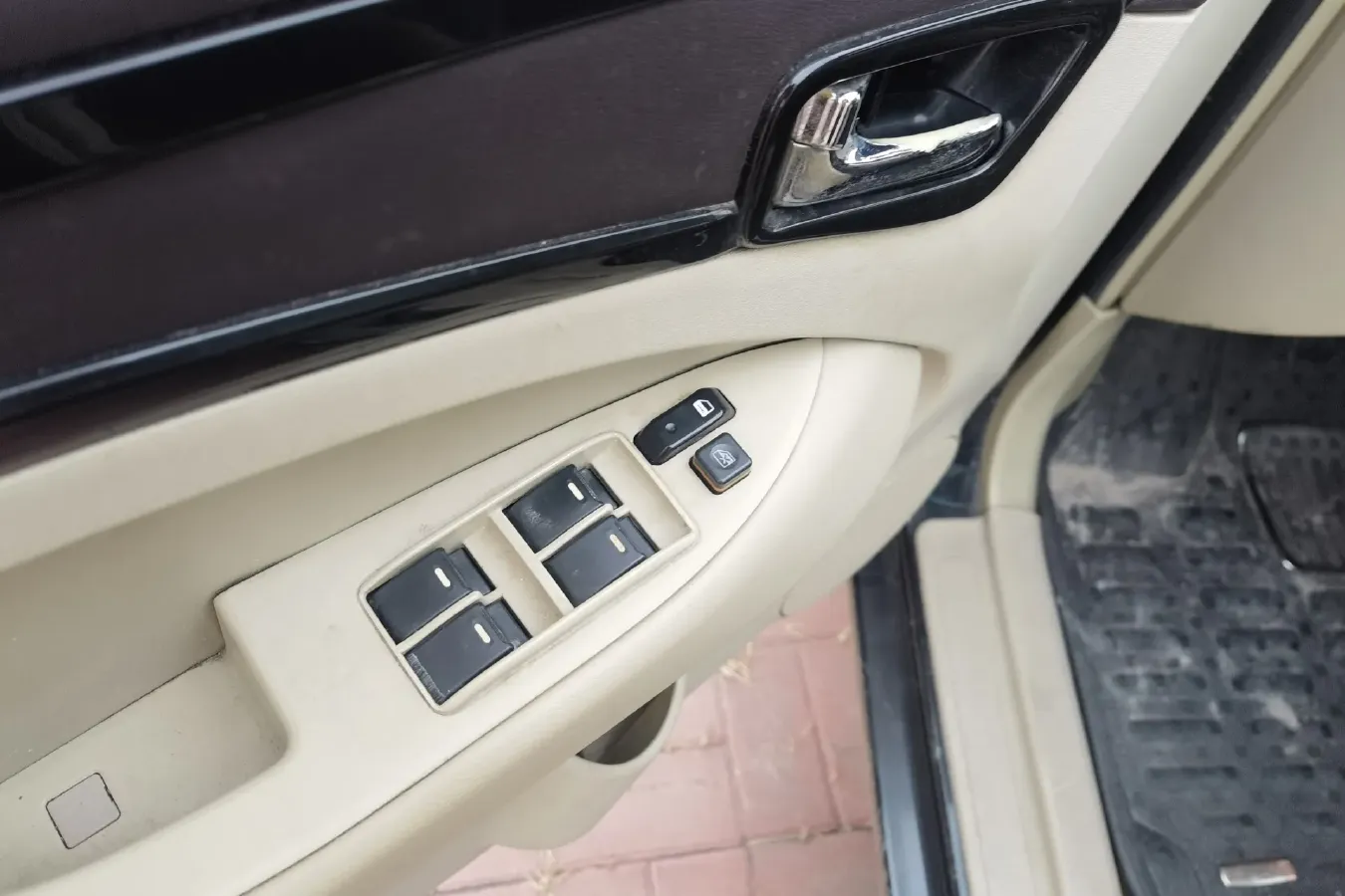 2013 Geely GC7 1.5L 109HP L4 5MT,autocango,china used car exporter,china ev exporter,chinese used car exporter,chinese used ev exporter