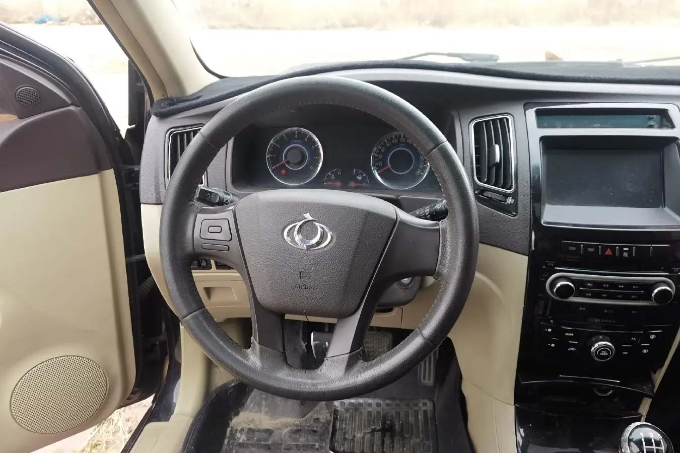 2013 Geely GC7 1.5L 109HP L4 5MT,autocango,china used car exporter,china ev exporter,chinese used car exporter,chinese used ev exporter