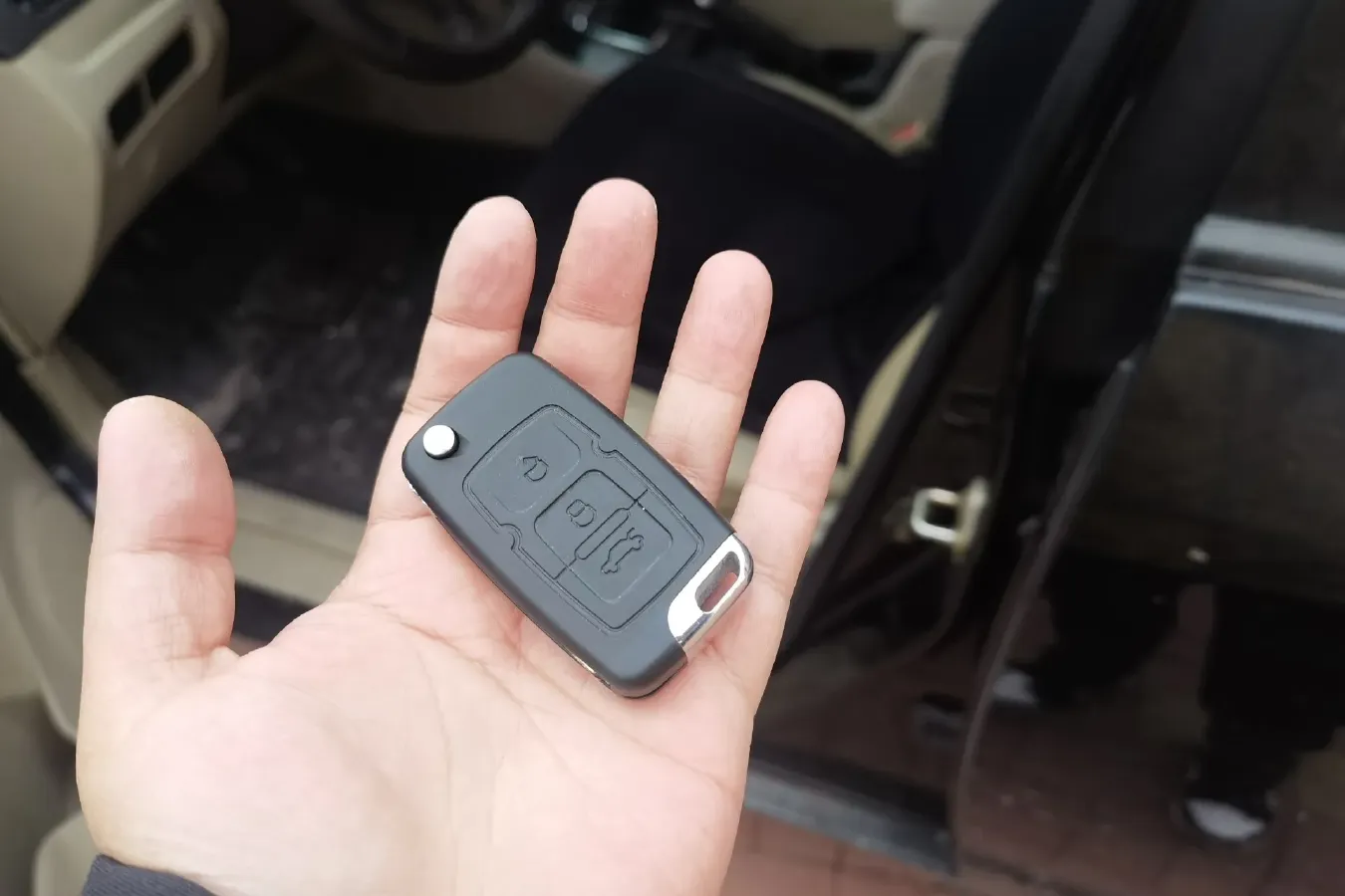 2013 Geely GC7 1.5L 109HP L4 5MT,autocango,china used car exporter,china ev exporter,chinese used car exporter,chinese used ev exporter