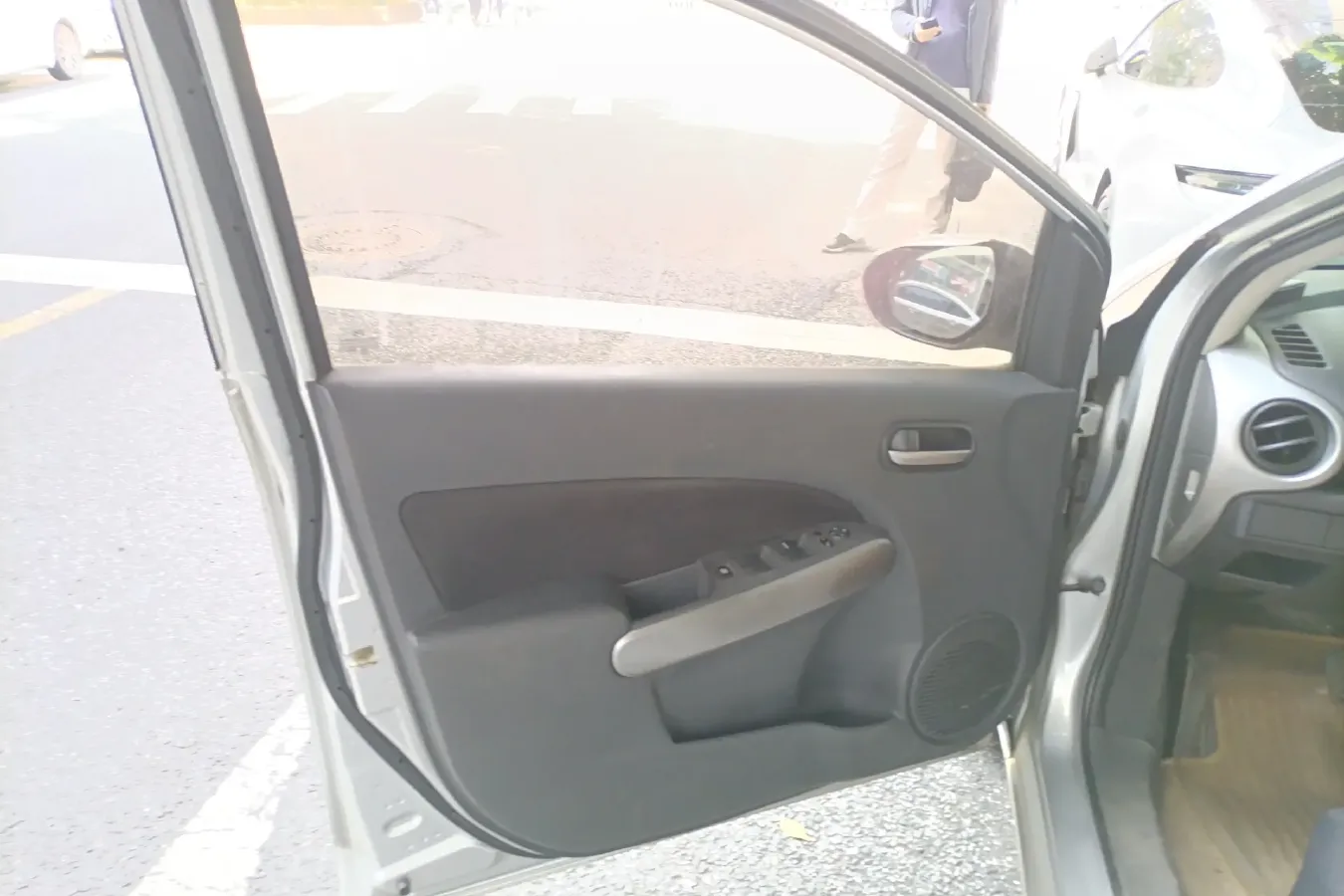 2011 Mazda 2 1.5L 103HP L4 4AT,autocango,china used car exporter,china ev exporter,chinese used car exporter,chinese used ev exporter