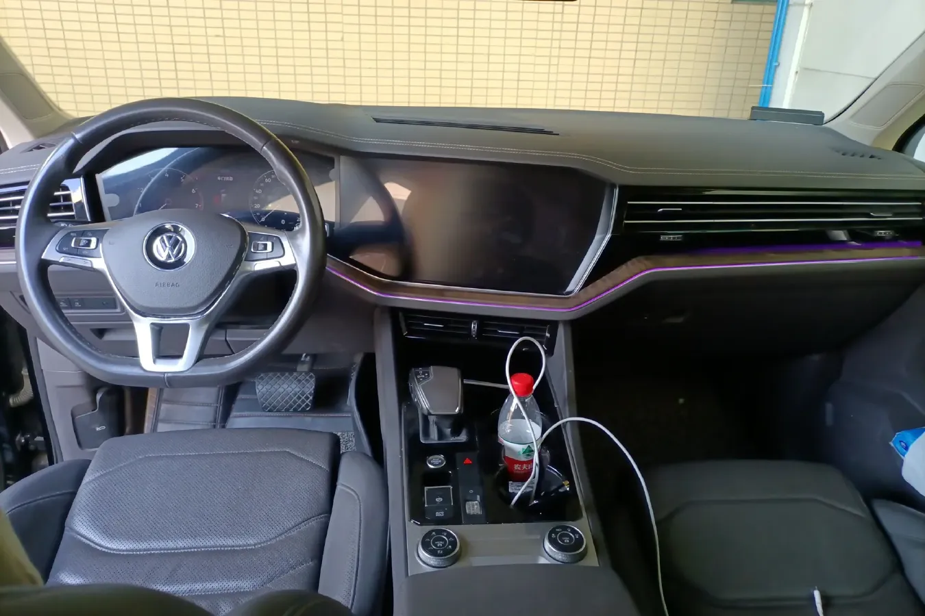 2019 Volkswagen Touareg 3.0T 340HP V6 8AT,autocango,china used car exporter,china ev exporter,chinese used car exporter,chinese used ev exporter