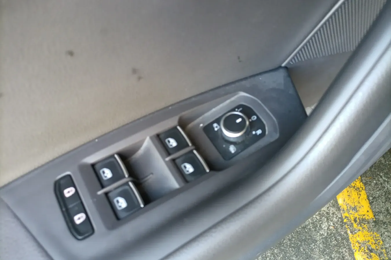 2019 Volkswagen Touareg 3.0T 340HP V6 8AT,autocango,china used car exporter,china ev exporter,chinese used car exporter,chinese used ev exporter