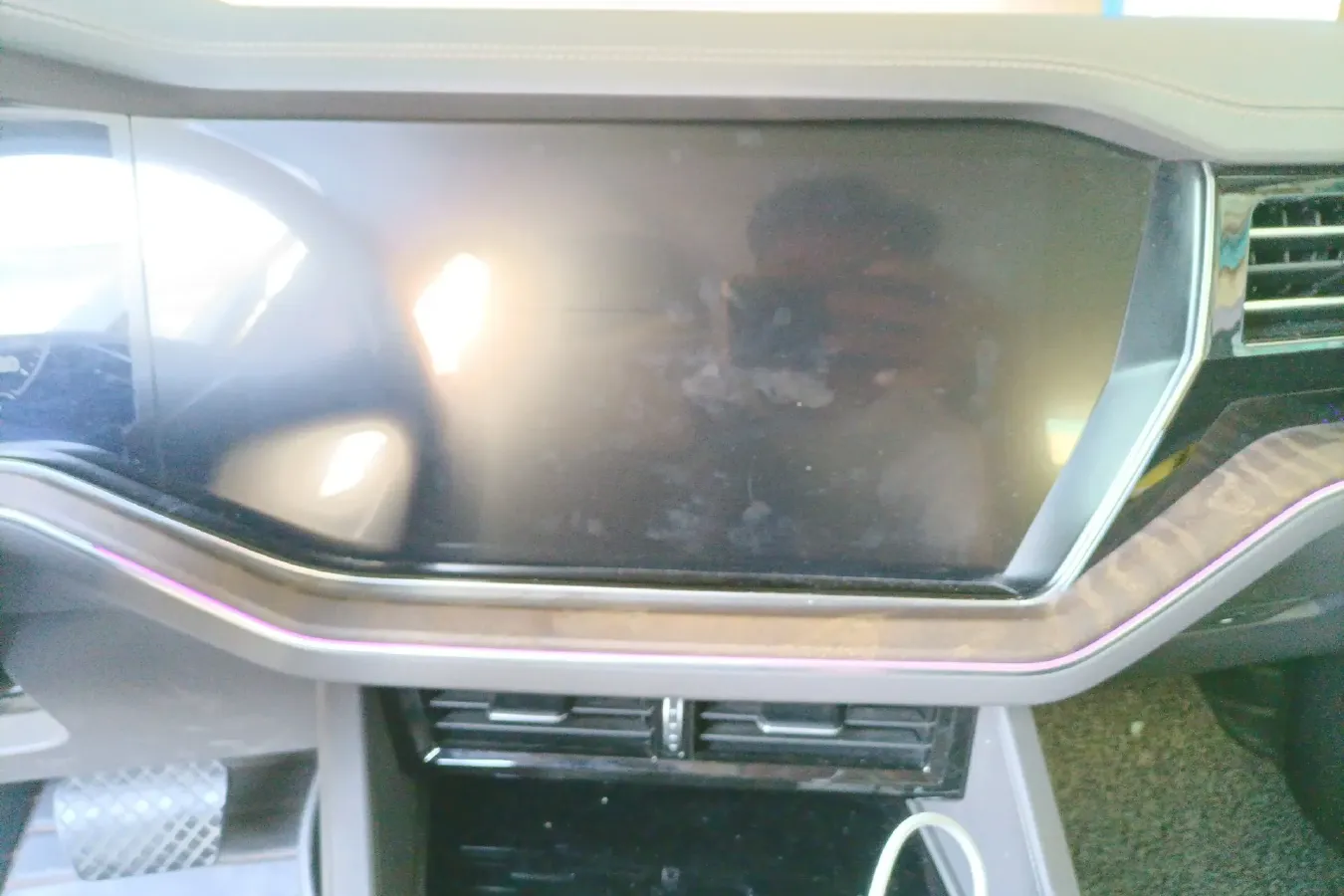 2019 Volkswagen Touareg 3.0T 340HP V6 8AT,autocango,china used car exporter,china ev exporter,chinese used car exporter,chinese used ev exporter