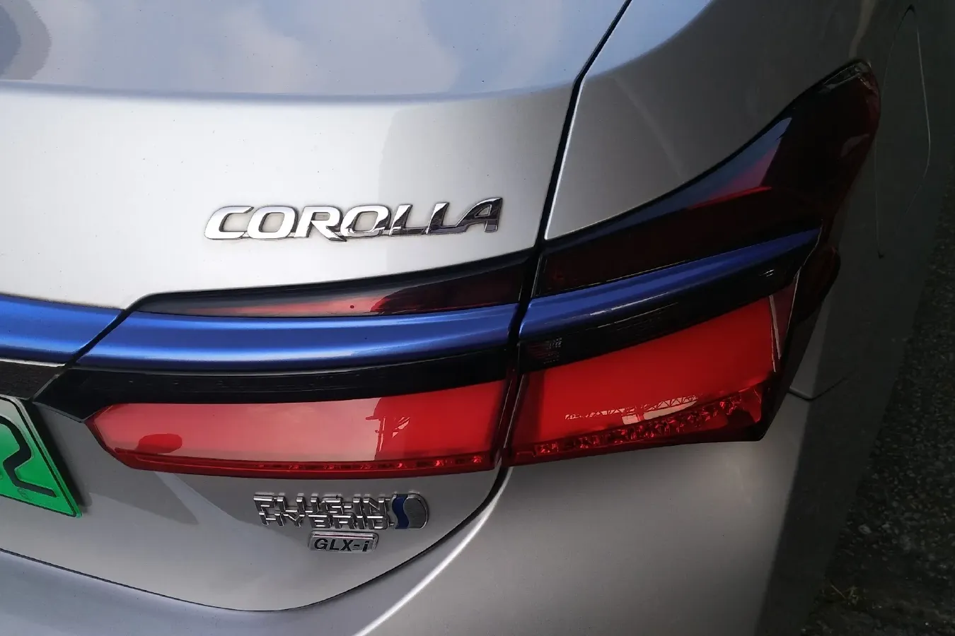 2019 Toyota Corolla Hybird E+ 1.8L 99HP L4 E-CVT PHEV 10.5KWH,autocango,china used car exporter,china ev exporter,chinese used car exporter,chinese used ev exporter