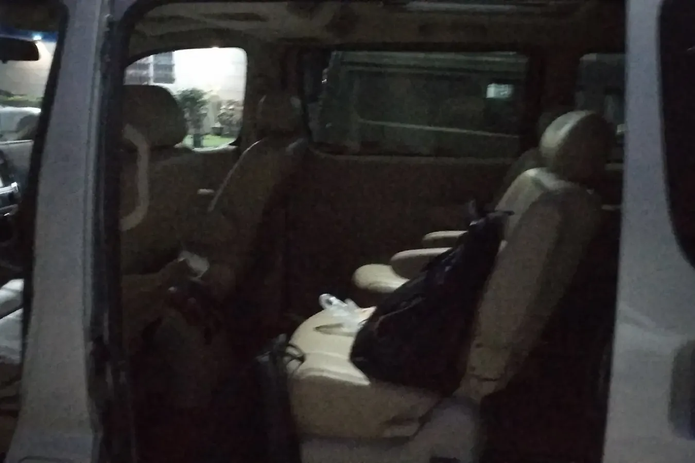 2010 JinBei Grace 2.7L 151HP L4 4AT,autocango,china used car exporter,china ev exporter,chinese used car exporter,chinese used ev exporter