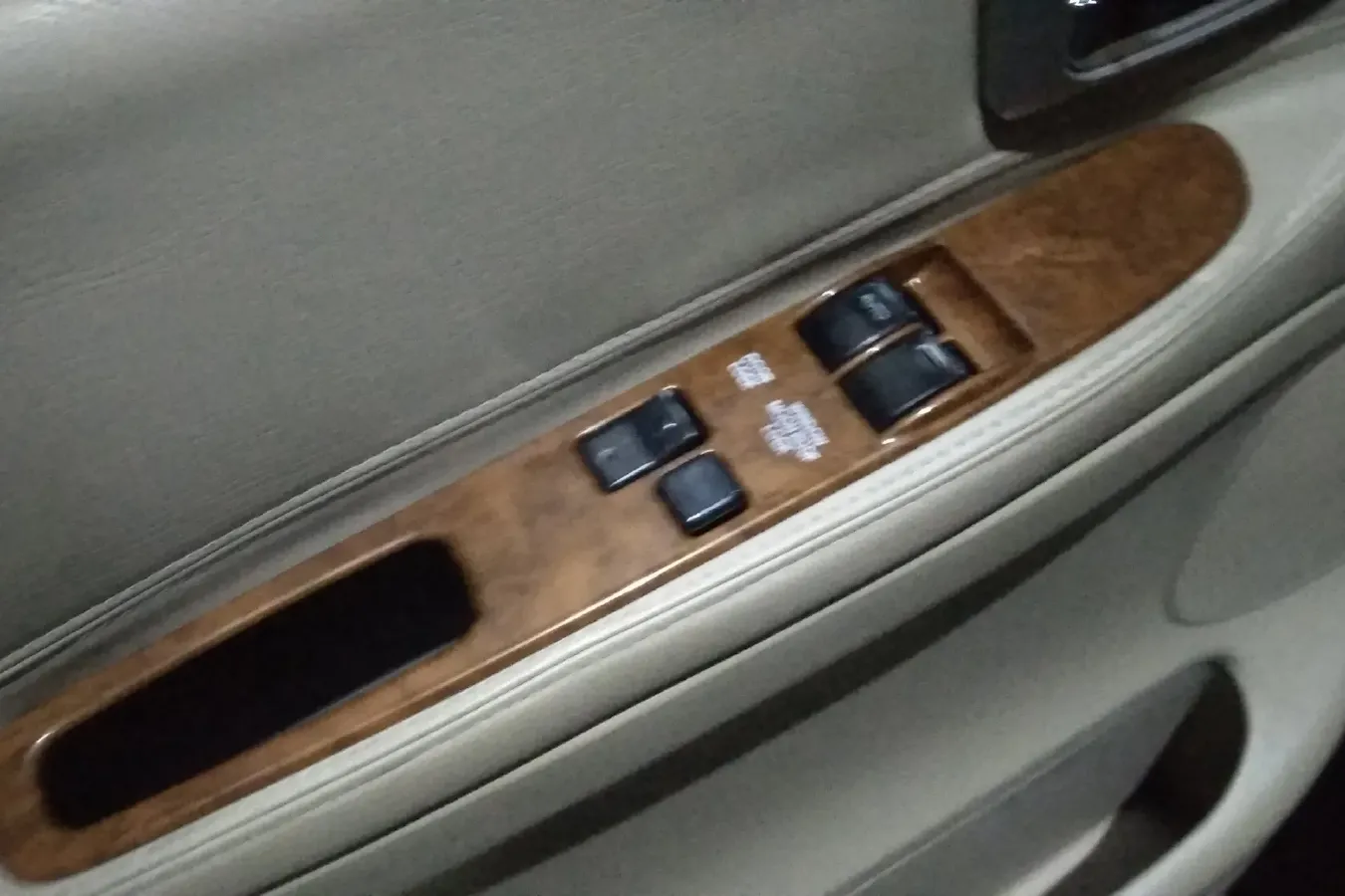 2010 JinBei Grace 2.7L 151HP L4 4AT,autocango,china used car exporter,china ev exporter,chinese used car exporter,chinese used ev exporter