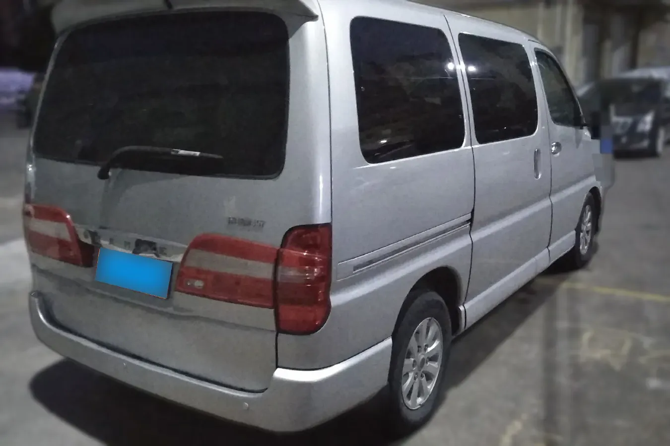 2010 JinBei Grace 2.7L 151HP L4 4AT,autocango,china used car exporter,china ev exporter,chinese used car exporter,chinese used ev exporter