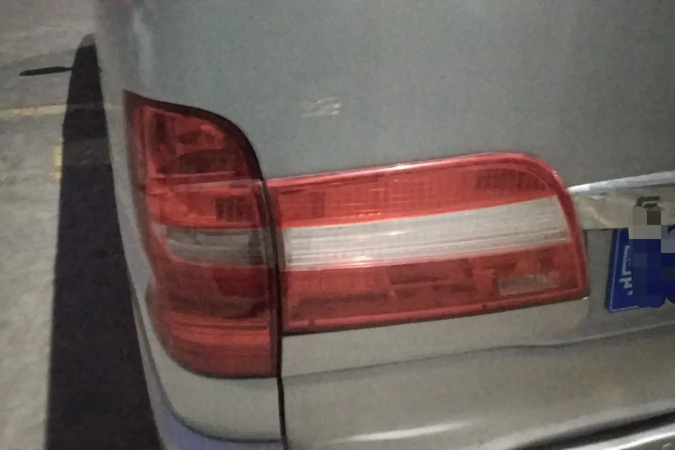 2010 JinBei Grace 2.7L 151HP L4 4AT,autocango,china used car exporter,china ev exporter,chinese used car exporter,chinese used ev exporter