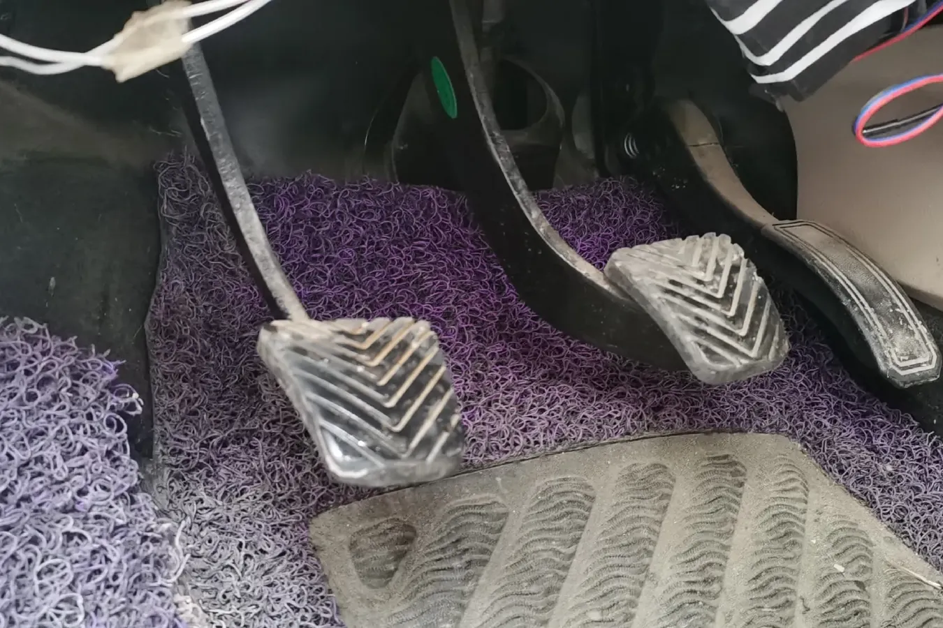 2016 Zotye Z300 1.5L 113HP L4 5MT,autocango,china used car exporter,china ev exporter,chinese used car exporter,chinese used ev exporter