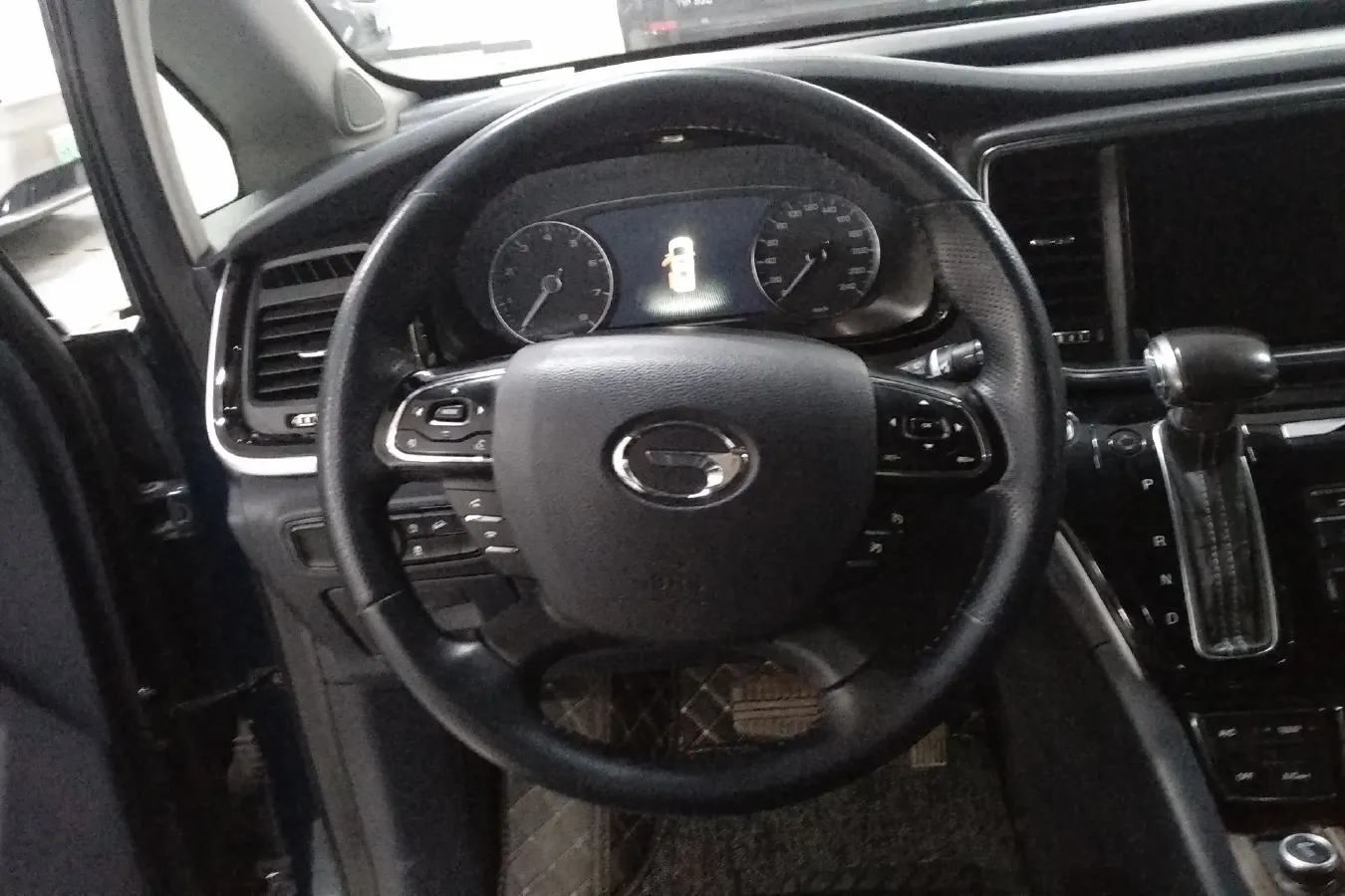 2020 GAC Trumpchi M8 2.0T 252HP L4 8AT,autocango,china used car exporter,china ev exporter,chinese used car exporter,chinese used ev exporter