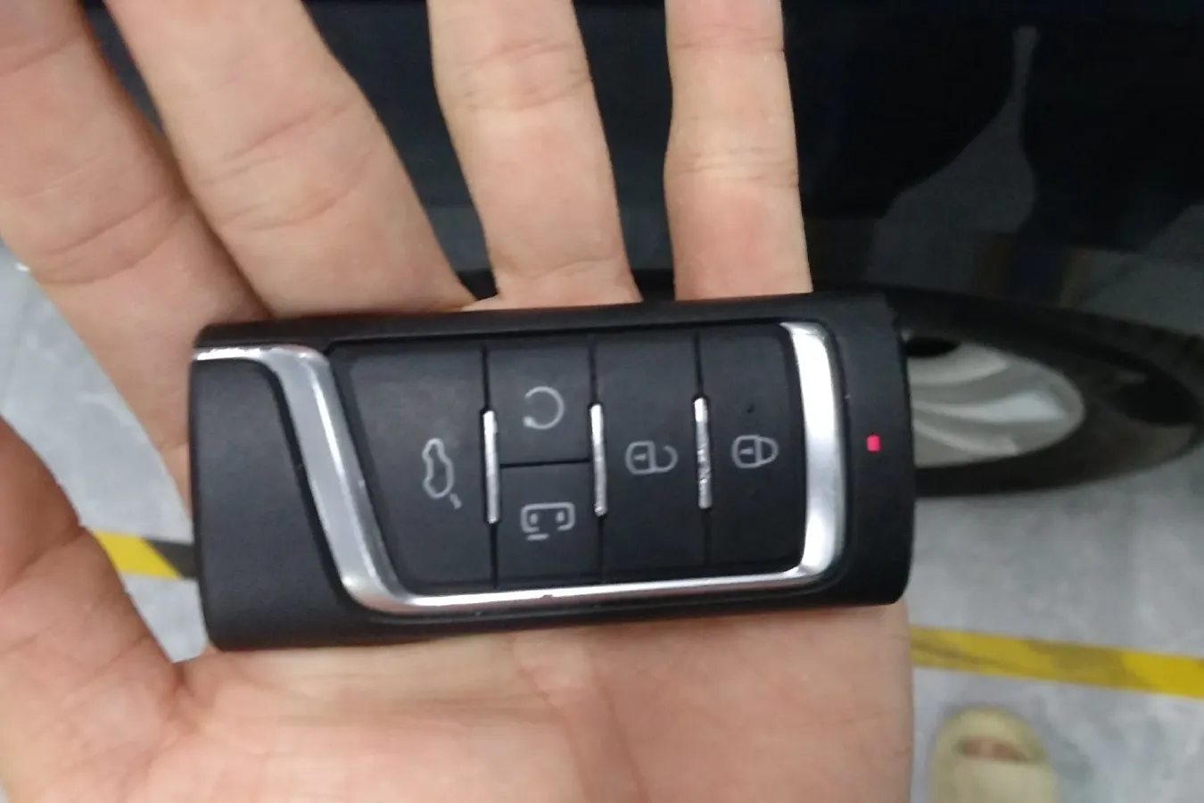 2020 GAC Trumpchi M8 2.0T 252HP L4 8AT,autocango,china used car exporter,china ev exporter,chinese used car exporter,chinese used ev exporter