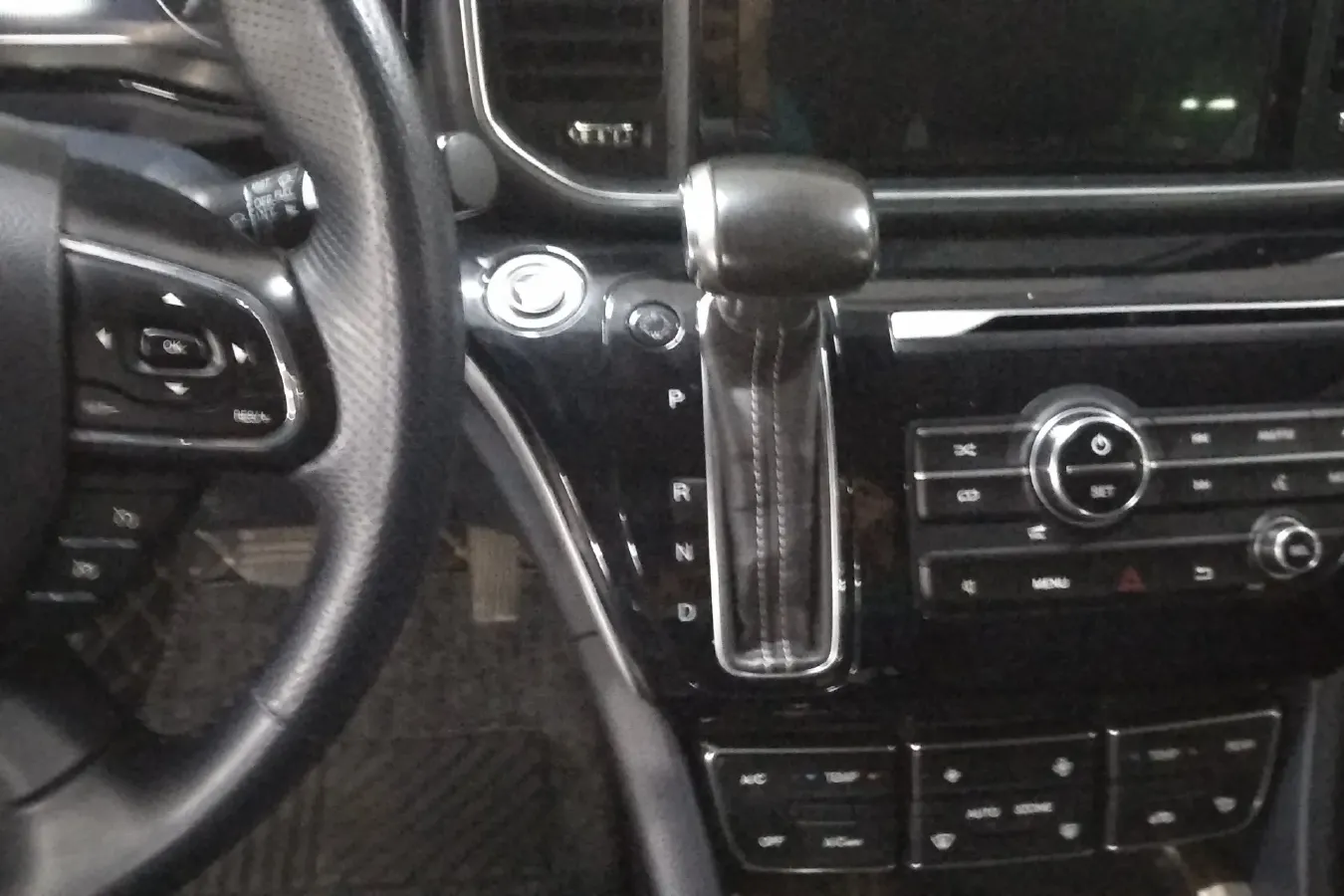 2020 GAC Trumpchi M8 2.0T 252HP L4 8AT,autocango,china used car exporter,china ev exporter,chinese used car exporter,chinese used ev exporter