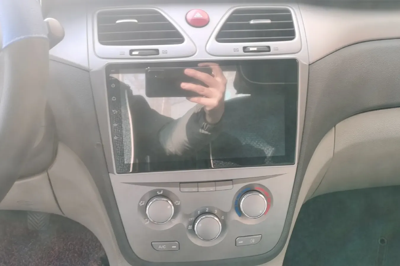 2012 JAC HeYue 1.5L 113HP L4 5MT,autocango,china used car exporter,china ev exporter,chinese used car exporter,chinese used ev exporter