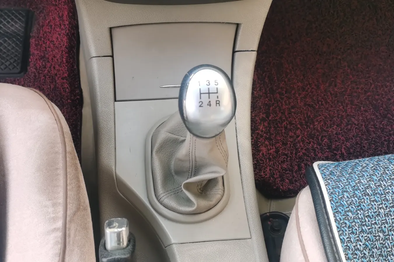 2012 JAC HeYue 1.5L 113HP L4 5MT,autocango,china used car exporter,china ev exporter,chinese used car exporter,chinese used ev exporter