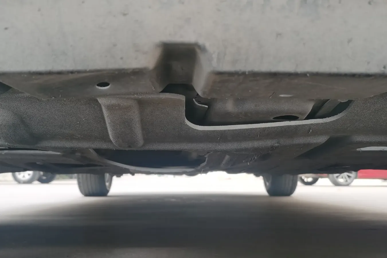 2014 Geely Emgrand 1.5L 109HP L4 5MT,autocango,china used car exporter,china ev exporter,chinese used car exporter,chinese used ev exporter