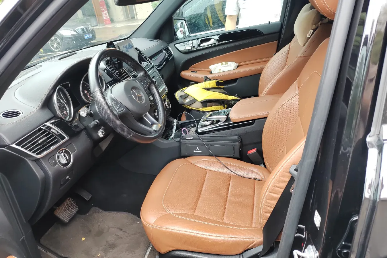 2017 Mercedes-Benz GLE Class 3.0T 333HP V6 7AT PHEV 8.8KWH,autocango,china used car exporter,china ev exporter,chinese used car exporter,chinese used ev exporter