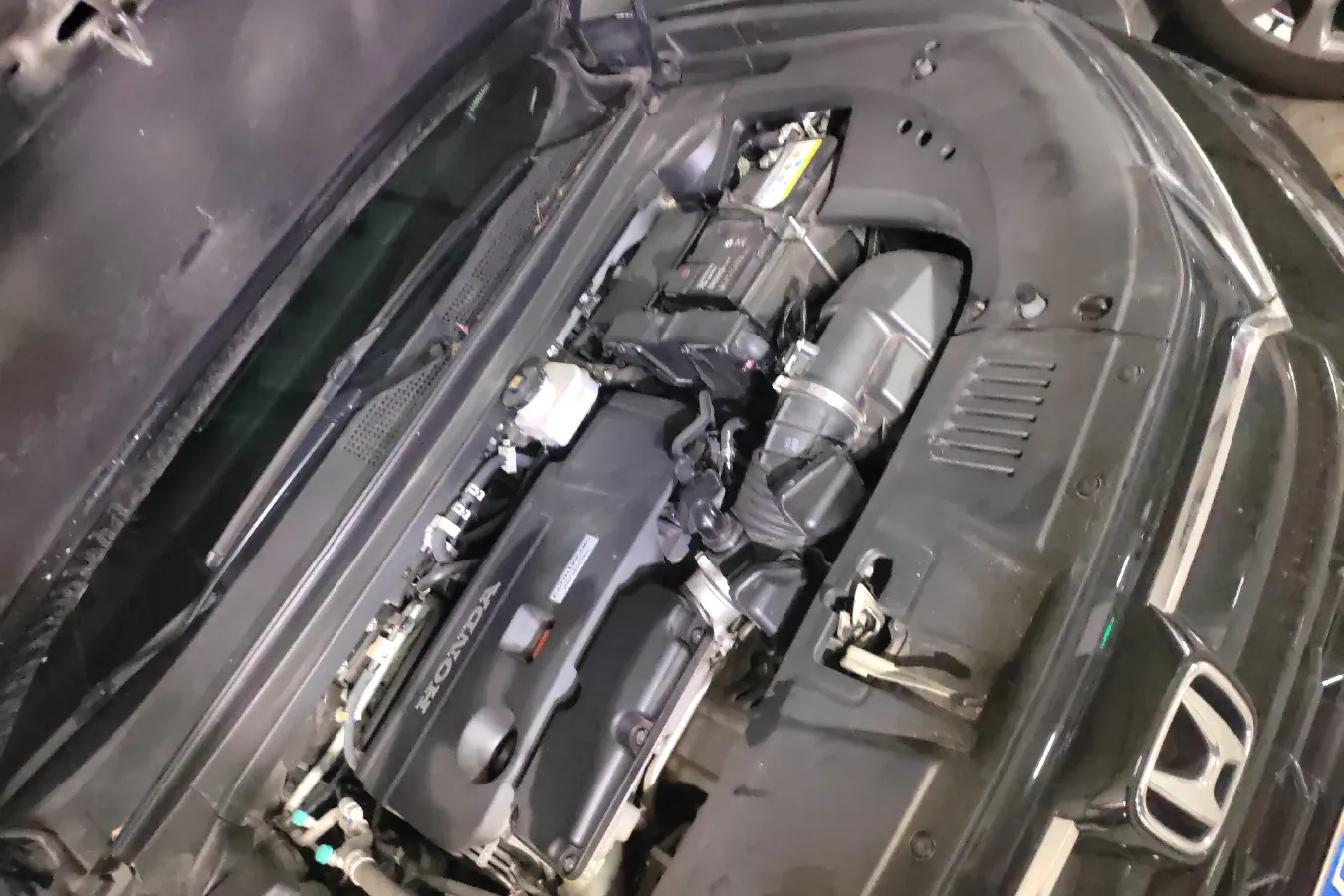 2020 Honda UR-V 2.0T 272HP L4 9AT,autocango,china used car exporter,china ev exporter,chinese used car exporter,chinese used ev exporter