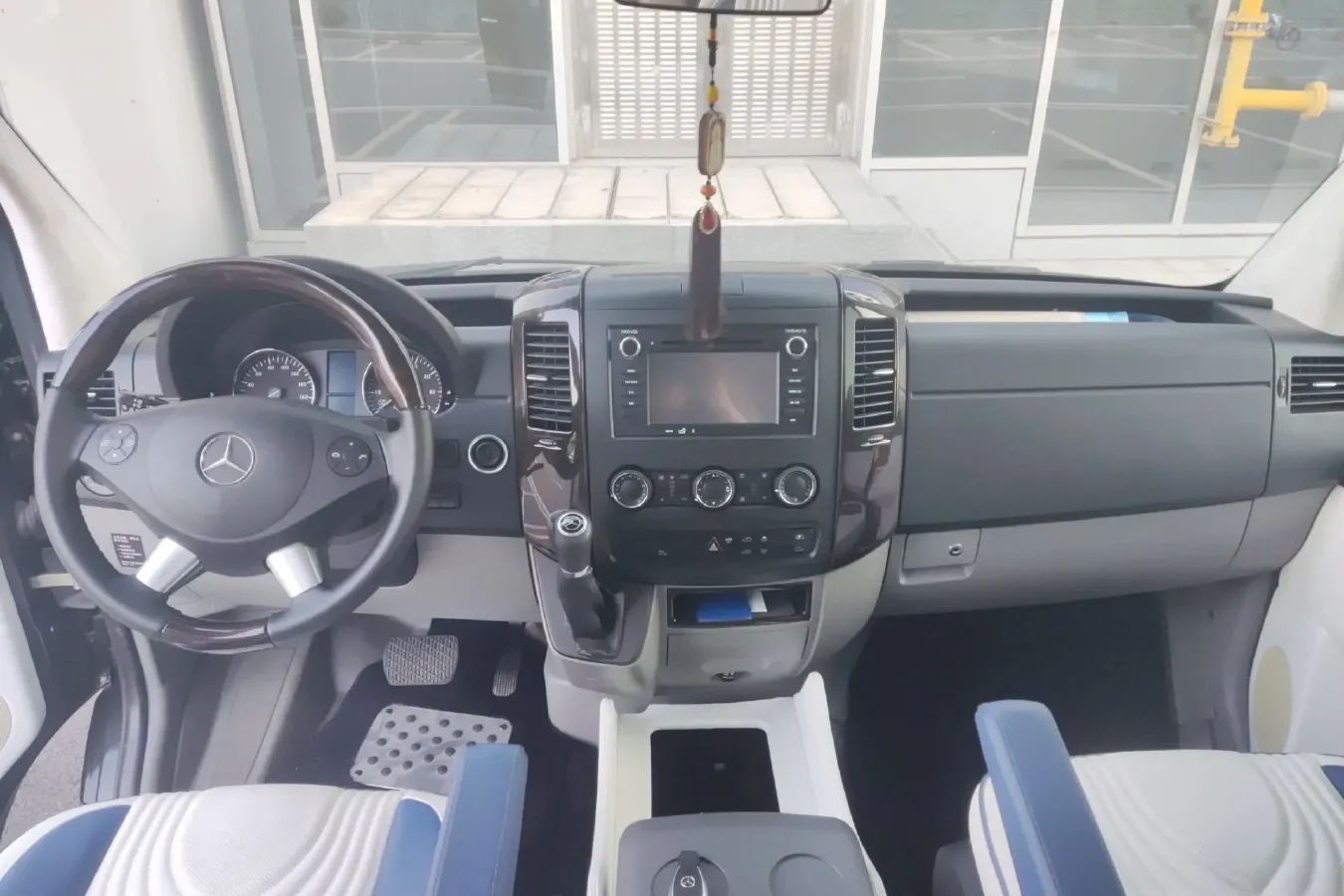 2009 Mercedes-Benz Sprinter 3.5L 258HP V6 5AT,autocango,china used car exporter,china ev exporter,chinese used car exporter,chinese used ev exporter