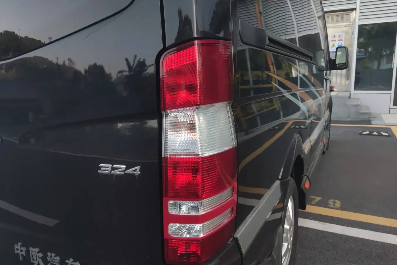 2009 Mercedes-Benz Sprinter 3.5L 258HP V6 5AT,autocango,china used car exporter,china ev exporter,chinese used car exporter,chinese used ev exporter