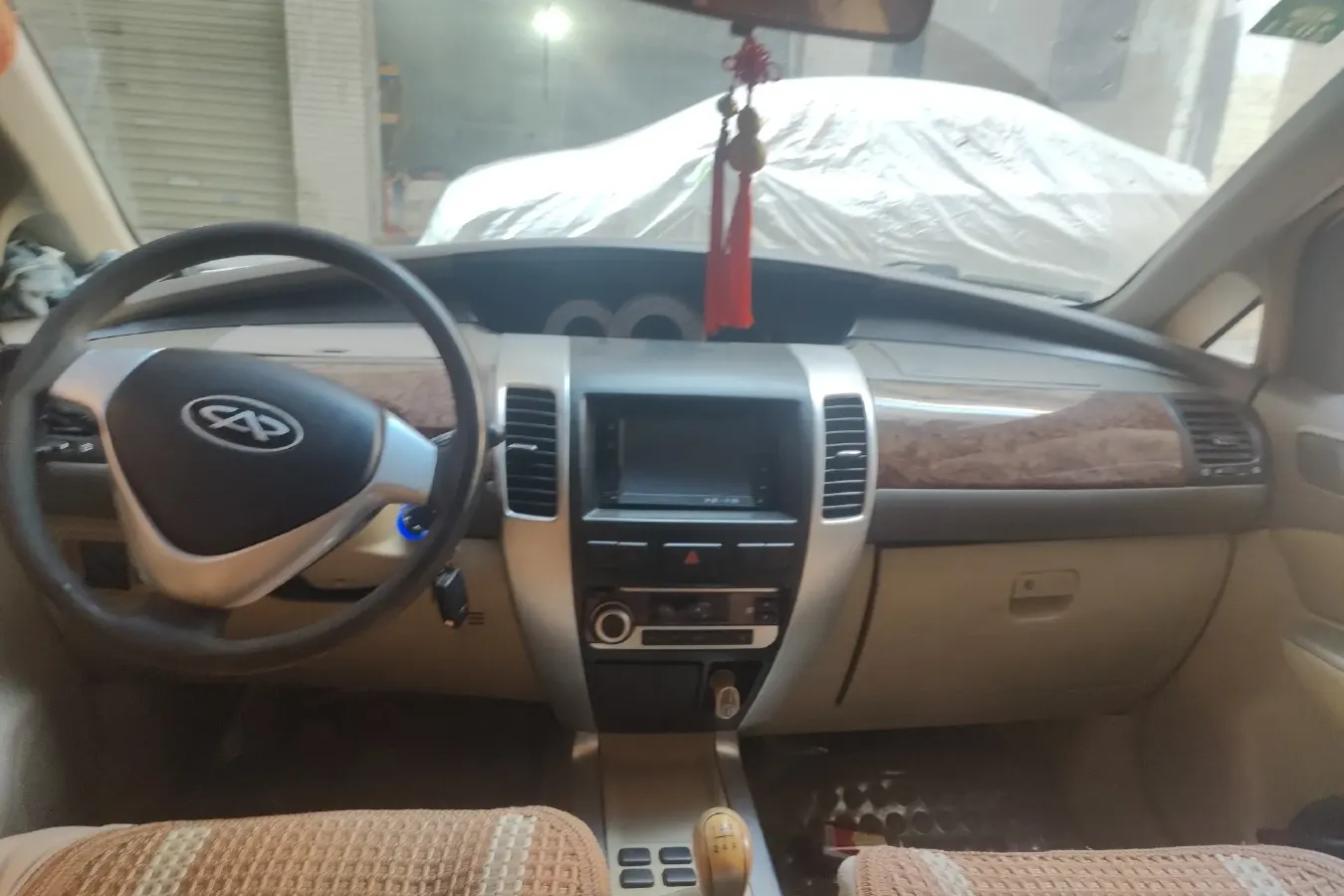 2009 Rely V5 1.8L 132HP L4 5MT,autocango,china used car exporter,china ev exporter,chinese used car exporter,chinese used ev exporter