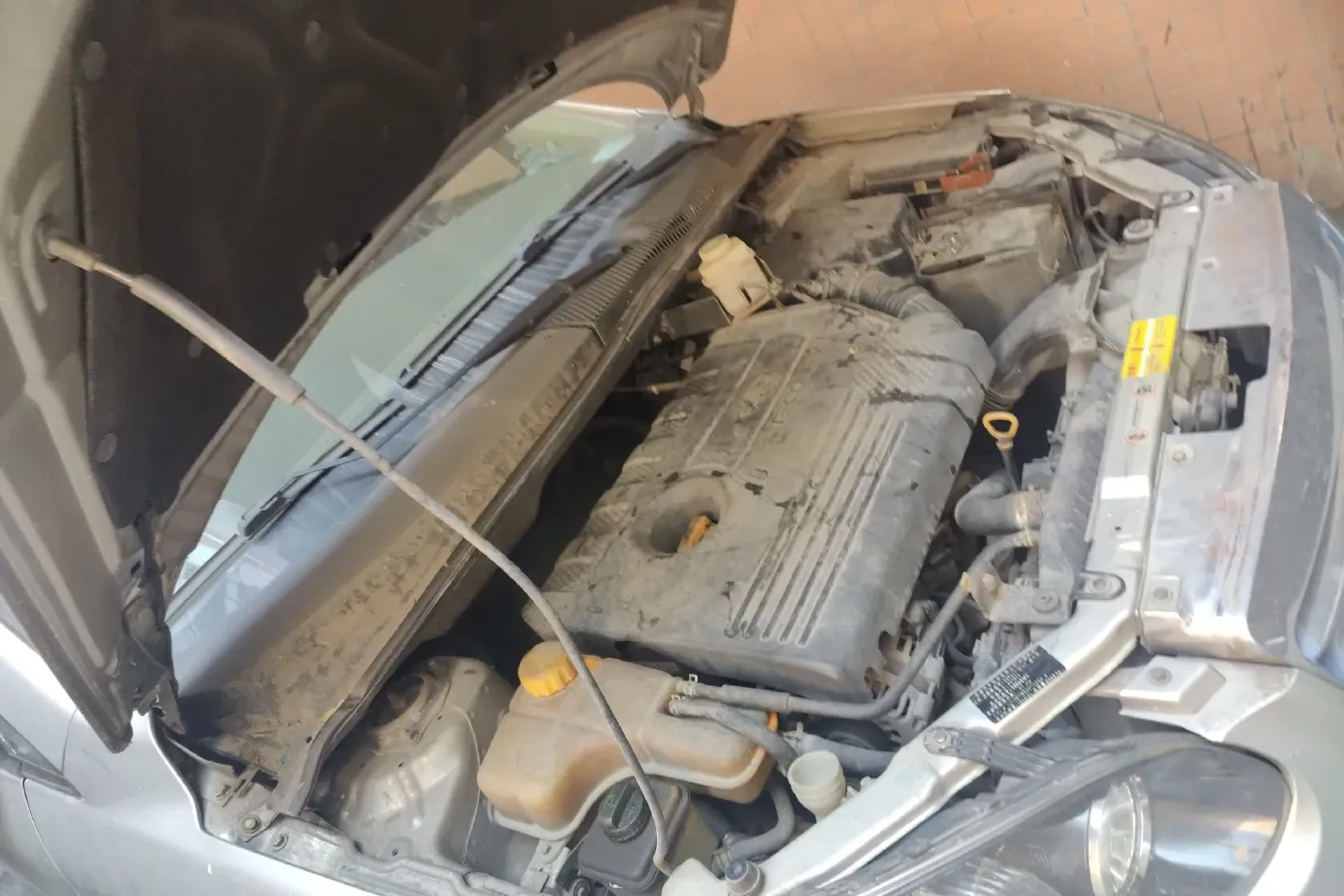 2009 Rely V5 1.8L 132HP L4 5MT,autocango,china used car exporter,china ev exporter,chinese used car exporter,chinese used ev exporter