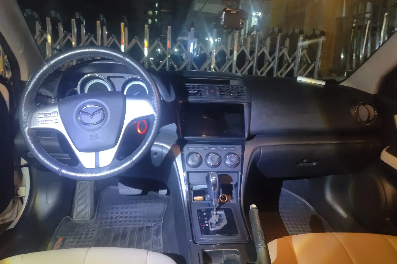 2012 Mazda 6 2.0L 147HP L4 5AT,autocango,china used car exporter,china ev exporter,chinese used car exporter,chinese used ev exporter