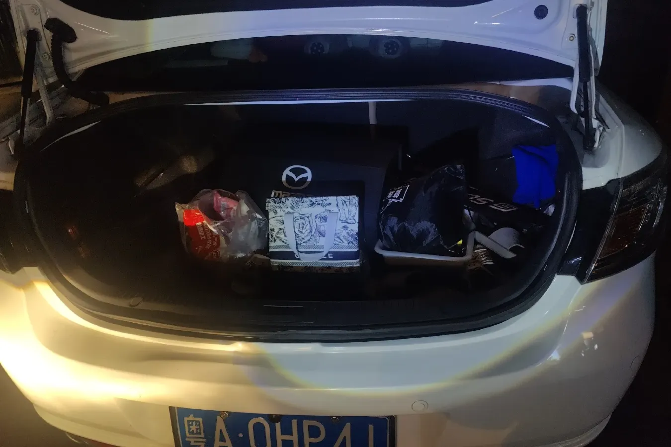 2012 Mazda 6 2.0L 147HP L4 5AT,autocango,china used car exporter,china ev exporter,chinese used car exporter,chinese used ev exporter