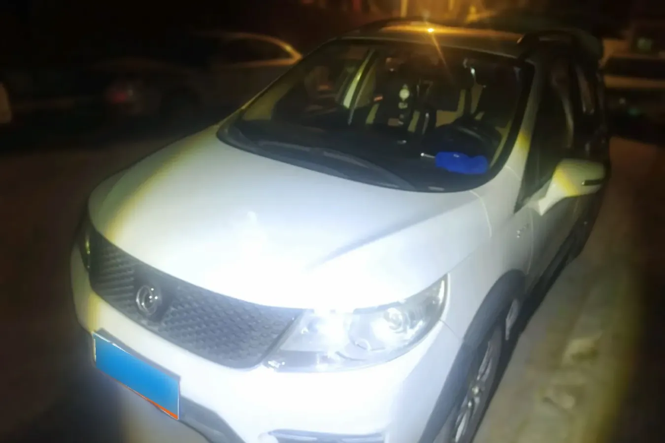 2015 DongFeng Forthing Joyear X3 1.5L 120HP L4 5MT,autocango,china used car exporter,china ev exporter,chinese used car exporter,chinese used ev exporter